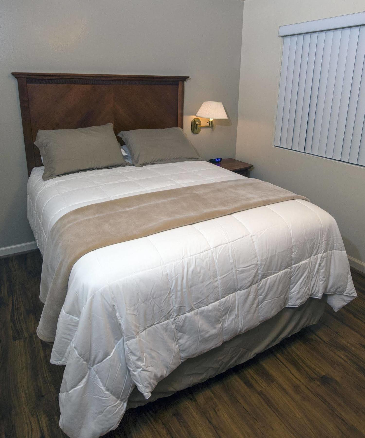 Affordable Corporate Suites Of ซาเล็ม ภายนอก รูปภาพ